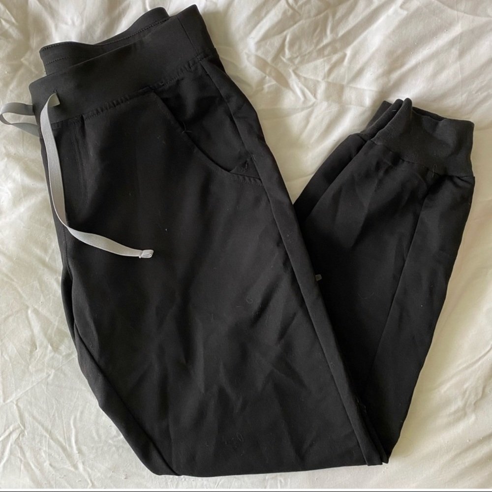 Figs Women's Zamora Scrub Joggers